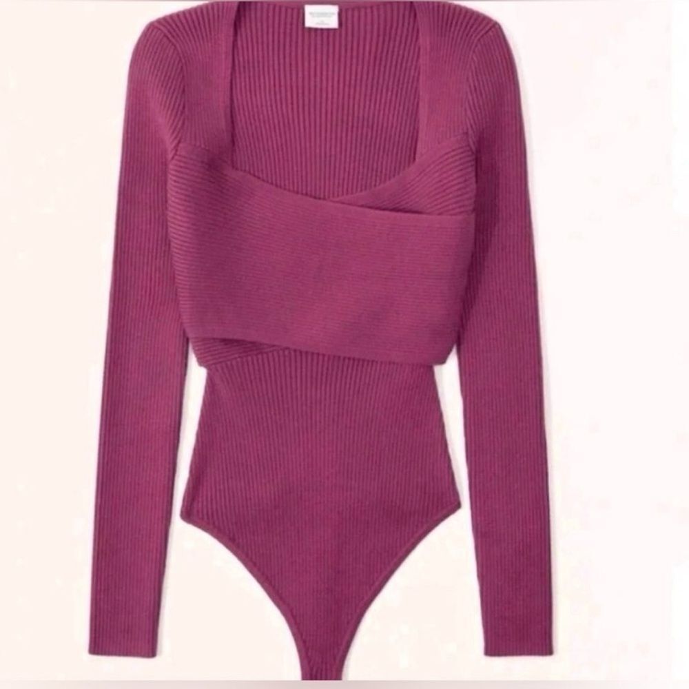Abercrombie & Fitch Ribbed Bodysuit in Deep Maroon XS